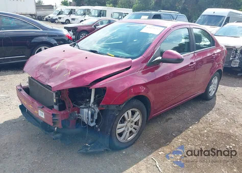 2014 Chevrolet Sonic Lt Auto из США, поврежденный, VIN 1G1JC5SB0E4109946